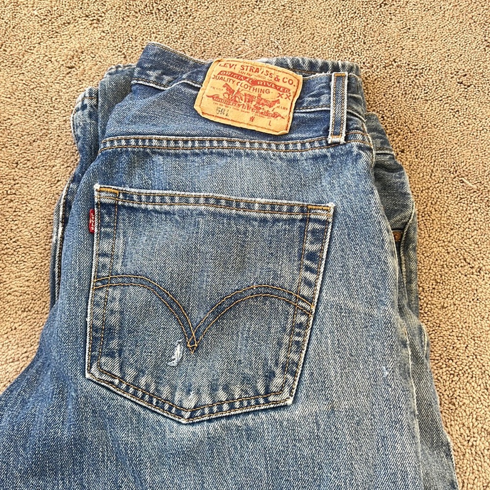 Low waisted Levi’s 501